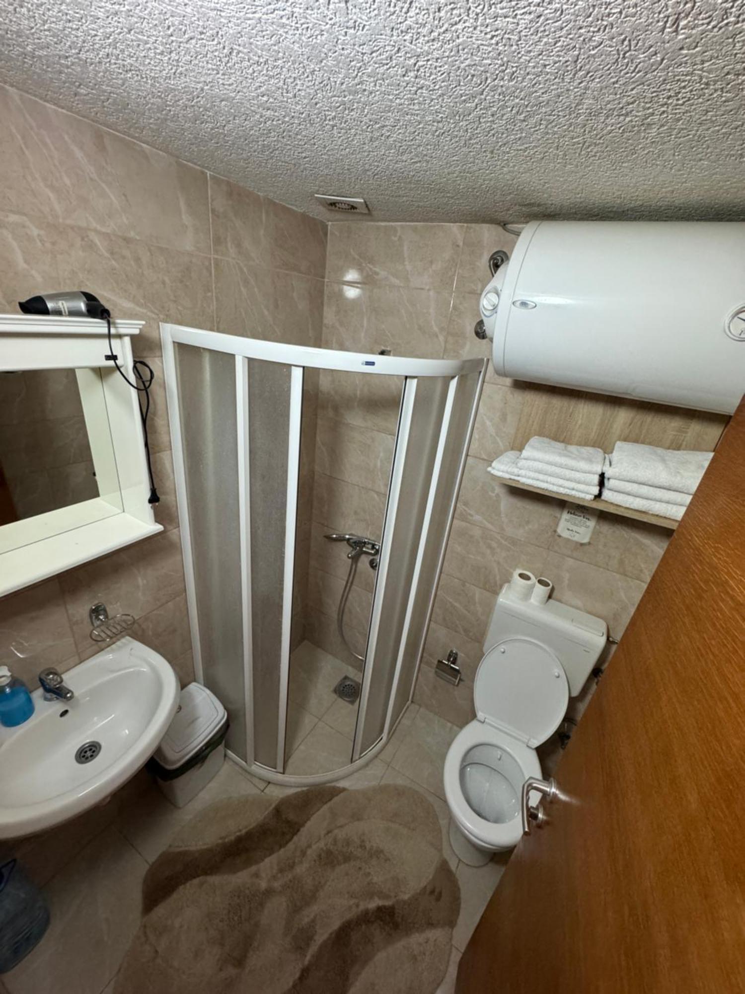 Apartmani 23 Novi Pazar Esterno foto
