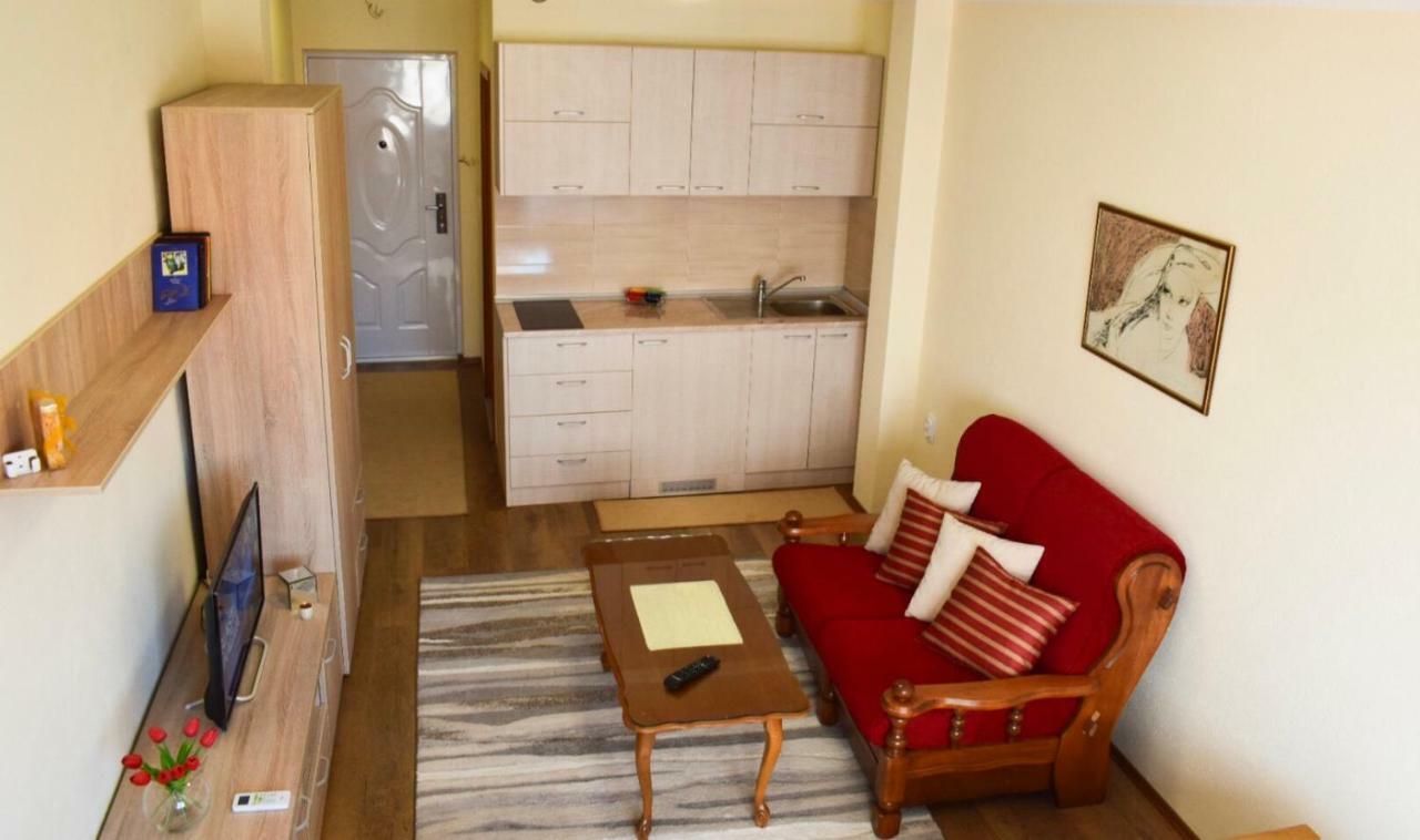 Apartmani 23 Novi Pazar Esterno foto