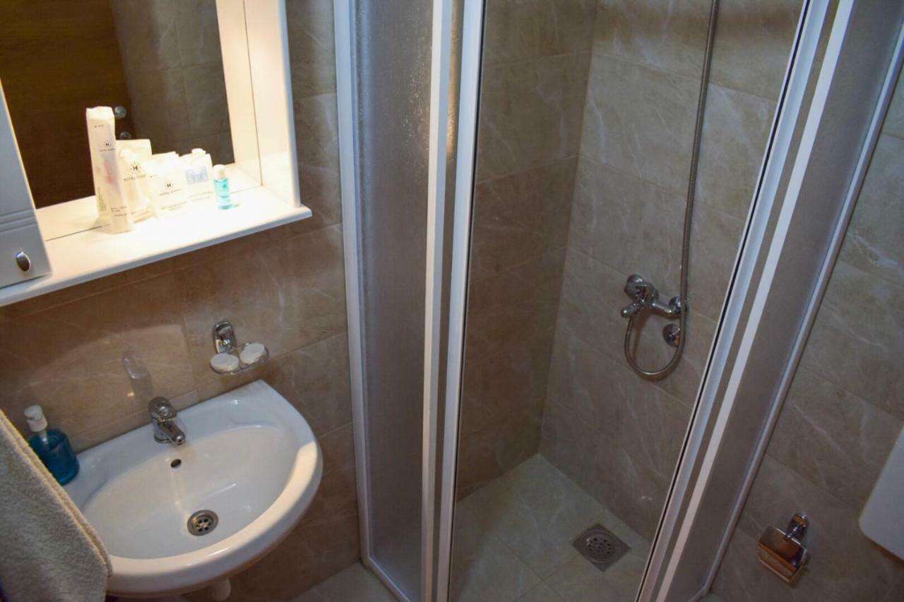 Apartmani 23 Novi Pazar Esterno foto